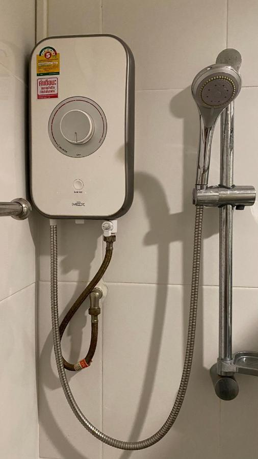 פאתום טאני Hotel Iya מראה חיצוני תמונה